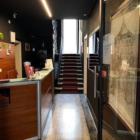 Residenza Al Teatro Szálloda 3*
