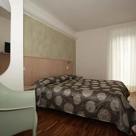 Residenza Al Teatro Szálloda